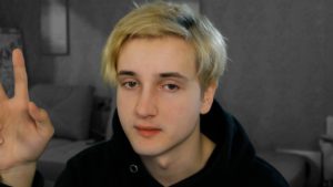 Богдан кирса жив